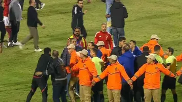 لجنة الانضباط تحدد موعد التحقيق مع محمود وفا في شكوى الأهلي