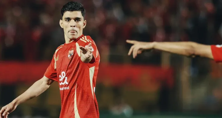 الأهلي يحسم موقفه من رحيل أشرف بن شرقي
