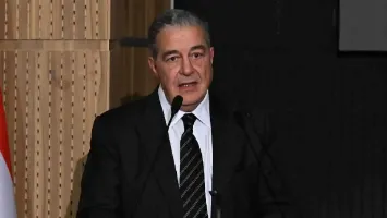 ياسين منصور يجهز مفاجأة لفريق الكرة في الأهلي