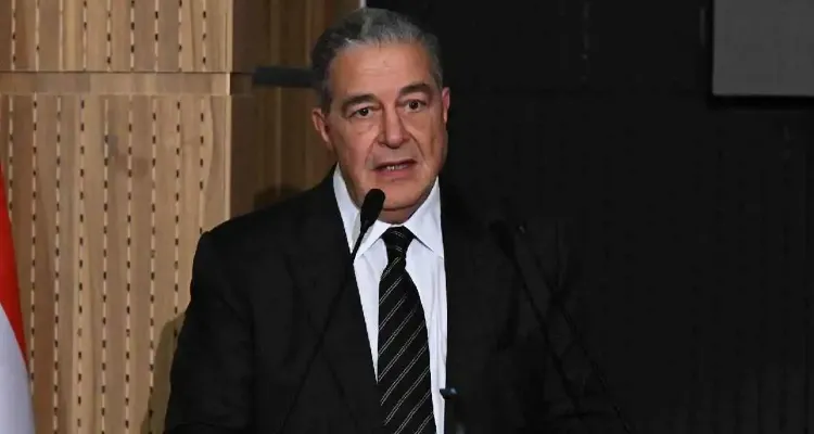 ياسين منصور يجهز مفاجأة لفريق الكرة في الأهلي