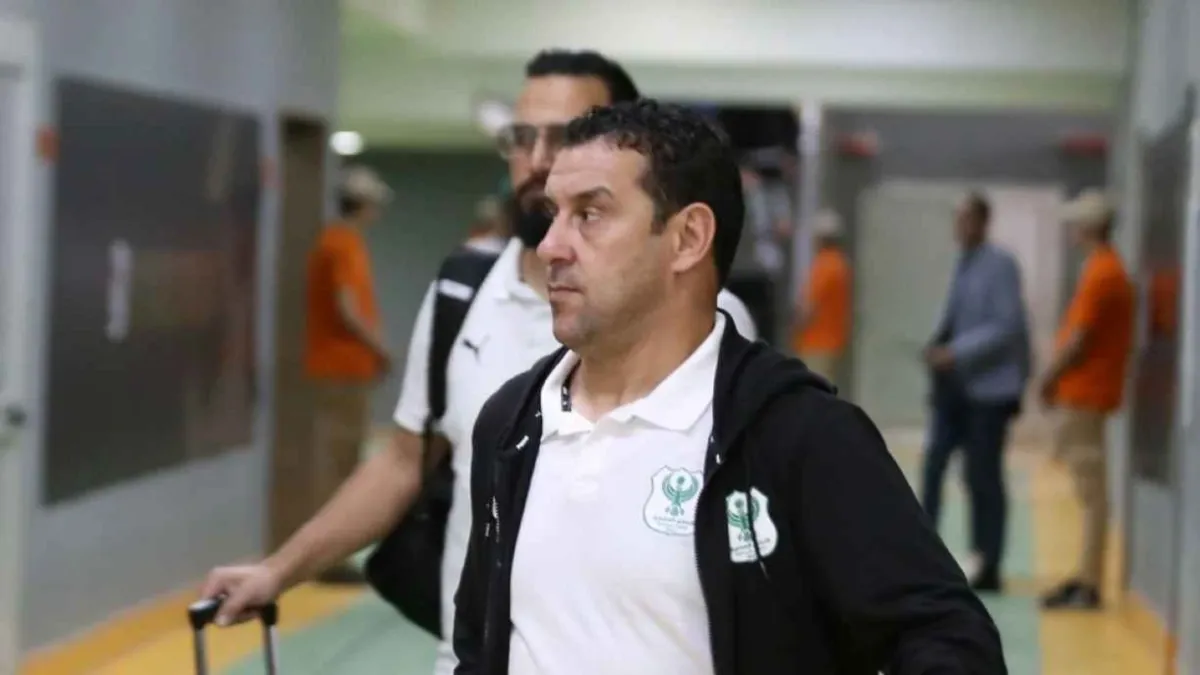 أنيس بوجلبان يحدد موعد حسم موقفه من الانضمام إلى لجنة اسكاوتنج الأهلي