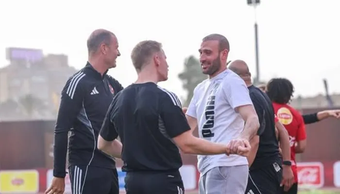 سبب مفاجئ وراء زيارة عمر كمال الأخيرة للأهلي