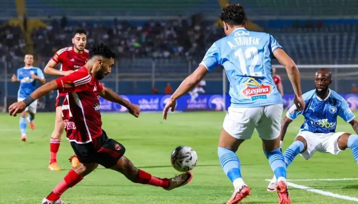 اتحاد الكرة يتخذ قرارًا مهمًا بشأن حكام مباراتي الأهلي أمام بيراميدز والزمالك
