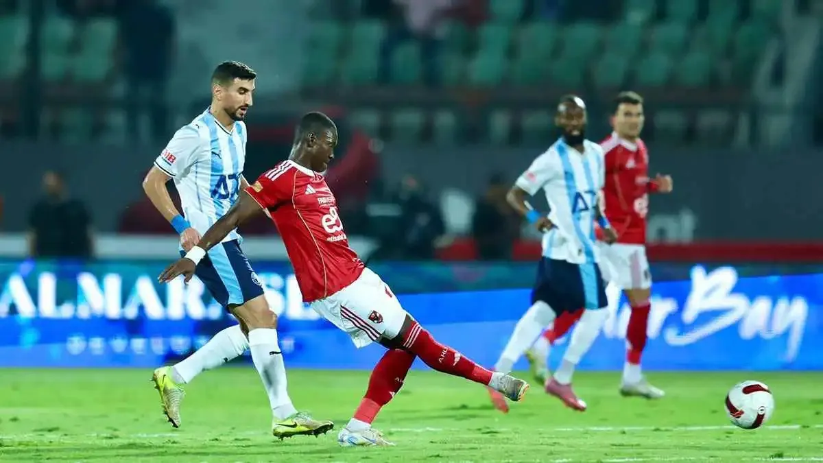 تاريخ مواجهات الأهلي وبيراميدز قبل صدام الدوري المصري .. هل يواصل الأحمر تفوقه؟