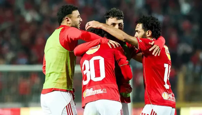 كواليس مؤثرة.. حزن لاعب الأهلي بعد استبعاده من مباراة بيراميدز