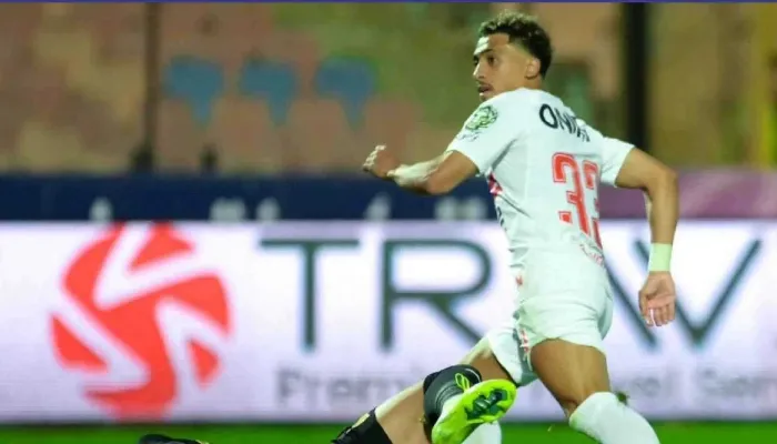 صورة | ناجي يتغاضى عن إنذار بيزيرا.. لقطة تُشعل السوشيال