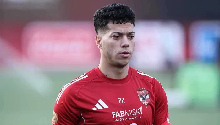 ما لم يظهر على الشاشة.. قصة غضب إمام عاشور في مباراة الاهلي وبيراميدز