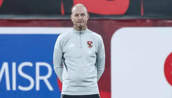 صداع في الأهلي قبل سيراميكا.. 3 أسماء تتصارع على مركز واحد