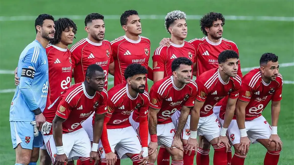 الزمالك يزاحم بقوة.. إنذار داخل الأهلي لحماية النجوم الصاعدة