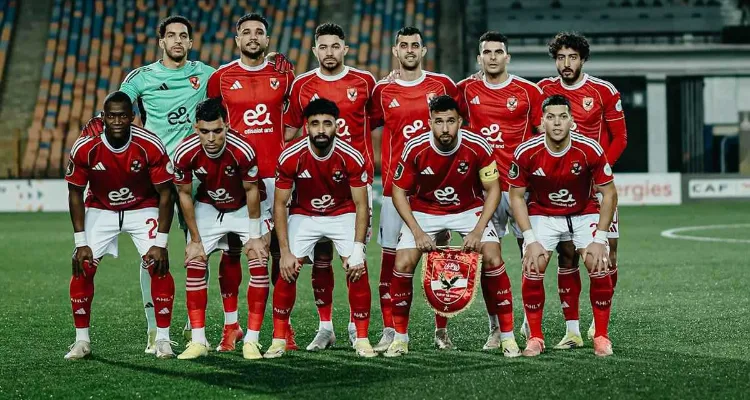 لاعب أجنبي وحيد يضمن البقاء مع الأهلي في الموسم الجديد