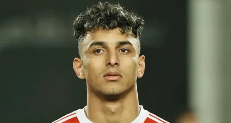 كواليس الأهلي.. الاستقرار على رحيل أحمد عيد واللاعب يضع شرطًا