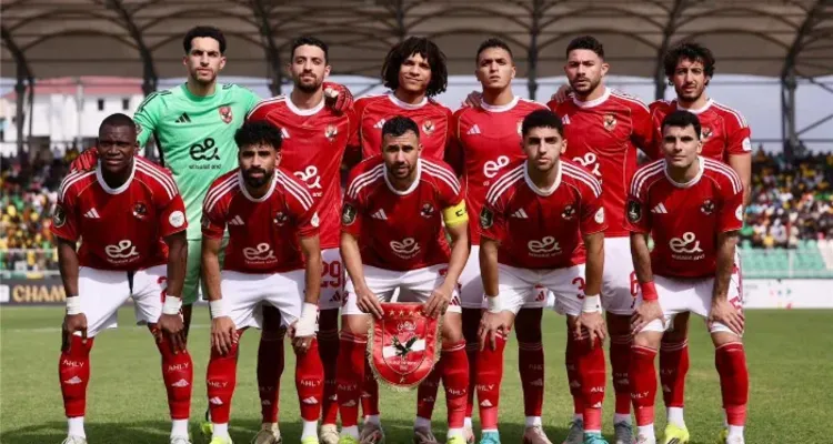 معادلة رقم 6 ومهمة خاصة أمام بيراميدز.. ماذا يحتاج الأهلي لحسم الدوري المصري؟