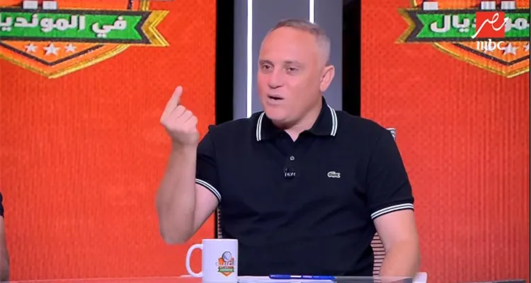 قناة الأهلي: ما فعله الحكم "فضيحة وبلطجة".. وهناك أطراف لا تريد فوزنا بالدوري