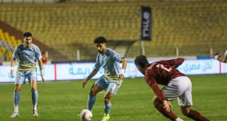 لاعب سيراميكا كليوباترا يعترف: الكرة اصطدمت في يدي لكنها ليست ركلة جزاء