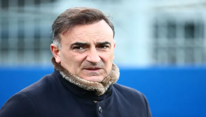 مدرب برتغالي يوافق على تدريب الأهلي