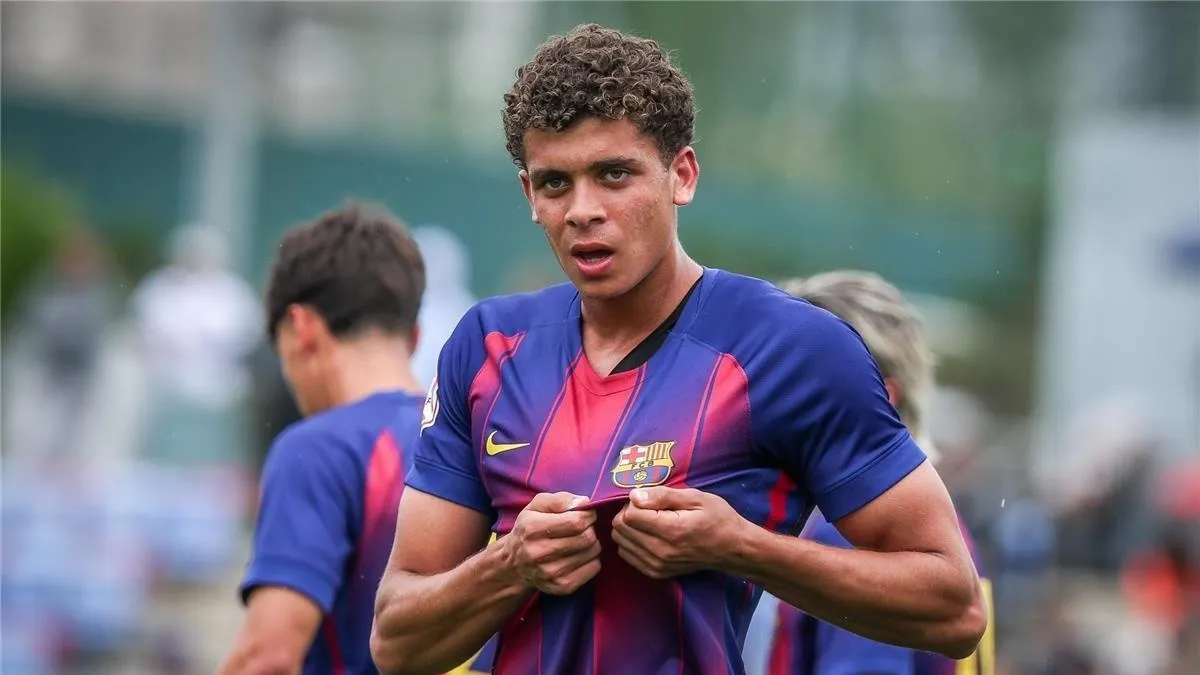 بهدف رائع.. حمزة عبد الكريم يقود شباب برشلونة إلى المربع الذهبي في كأس الأبطال