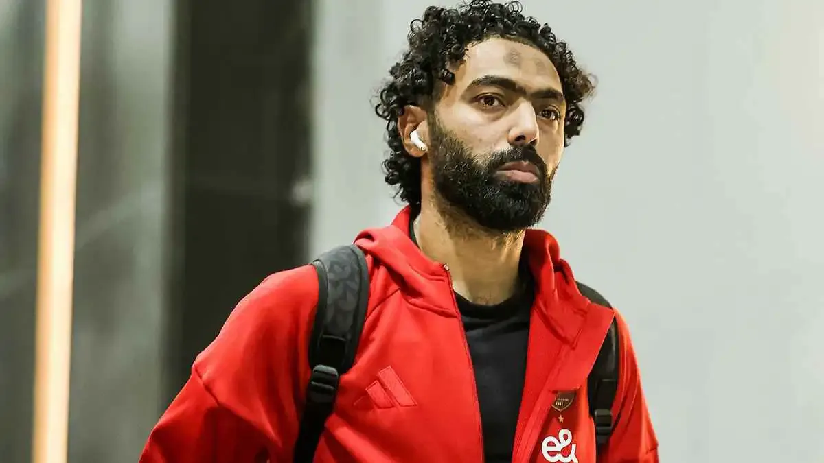 الأهلي يحدد موعد جلسة حسم تجديد عقد حسين الشحات