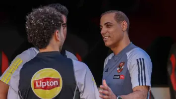 خالد بيبو يوضح حقيقة عودته إلى مدير الكرة في الأهلي