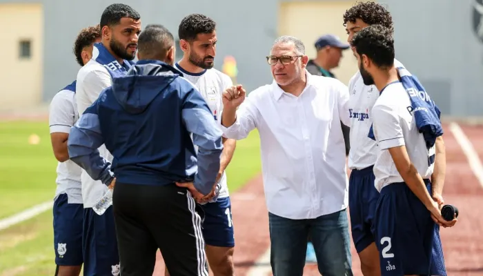 رئيس إنبي: الأهلي يخشى الكونفدرالية.. ونلعب المباراة للاستمتاع