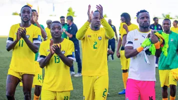 عقبة أمام تعاقد الأهلي مع لاعب زيمبابوي ماسوانهيس