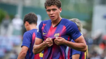 برشلونة يتغنى بـ حمزة عبد الكريم.. ويعدد مزاياه