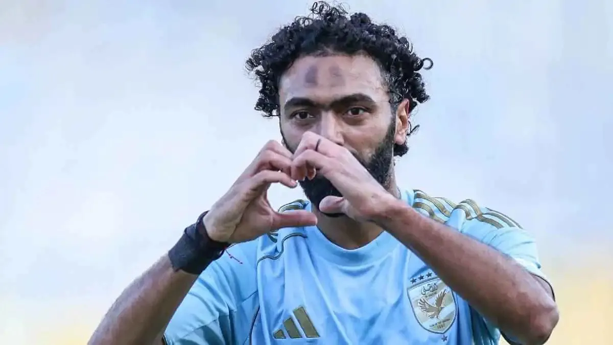 انفراجة مرتقبة.. آخر تطورات مفاوضات الأهلي مع حسين الشحات لتجديد عقده