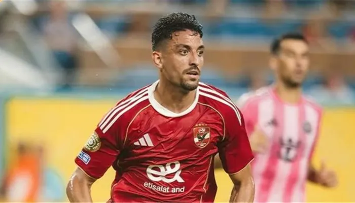 قرار نهائي من الأهلي بشأن مستقبل طاهر محمد طاهر