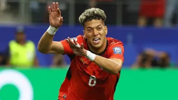 أول رد فعل من الأهلي بعد شائعات العرض السعودي لإمام عاشور