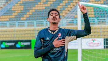 أدهم حامد يكشف حقيقة صراع الأهلي وبيراميدز على ضمه