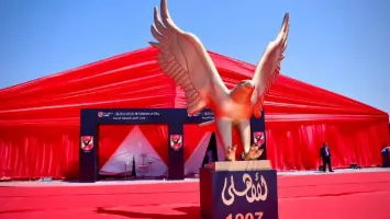 انطلاق حفل توقيع أكبر عقد رعاية في تاريخ الأهلي
