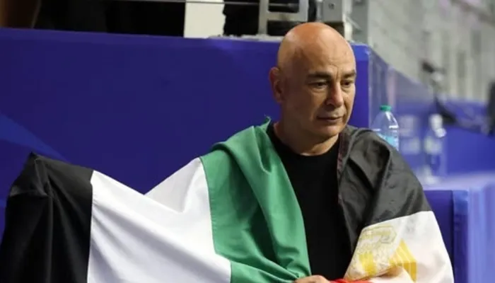 "قلبي معاهم".. حسام حسن يهدي إنجاز منتخب مصر في كأس العالم إلى فلسطين.. وأبو تريكة يشيد بالرسالة
