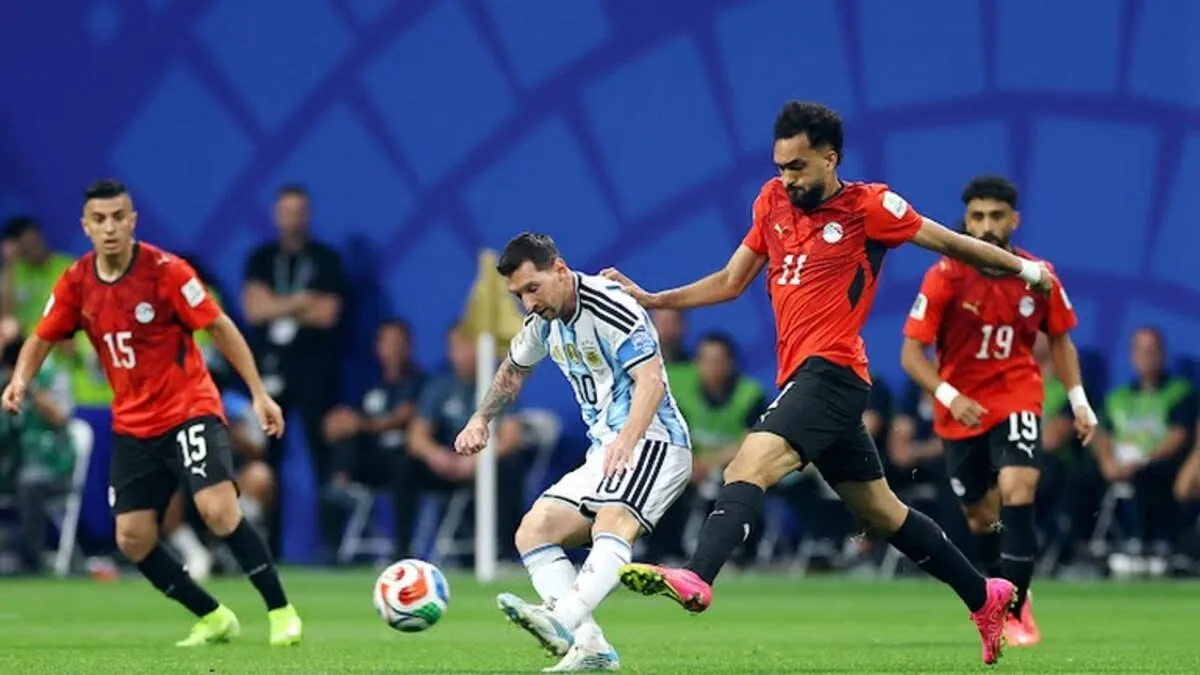 عاجل | إصابة لاعب الأهلي في مباراة مصر والأرجنتين