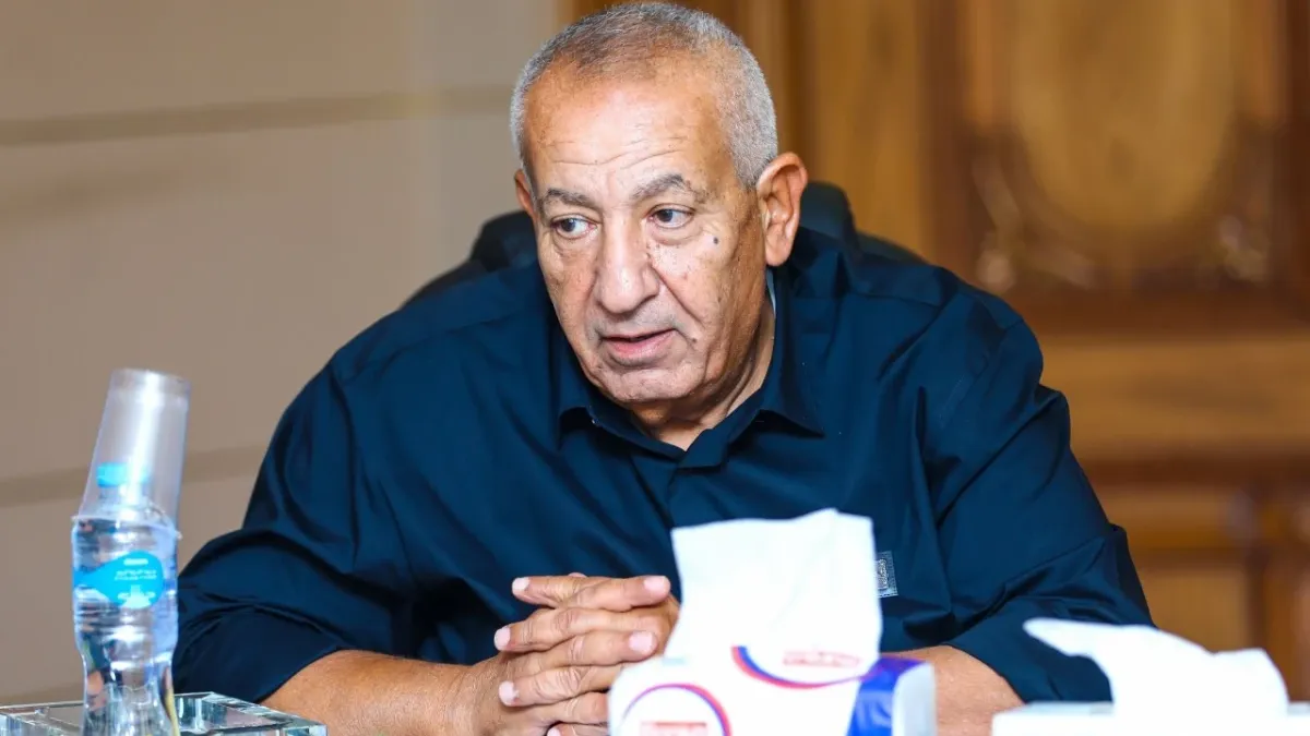 رئيس المصري: الأهلي أكبر ناد.. وطلب مفاجئ