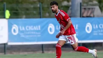 الأهلي يبلغ وكيل أحمد رضا بموقفه النهائي من رحيله خلال الميركاتو