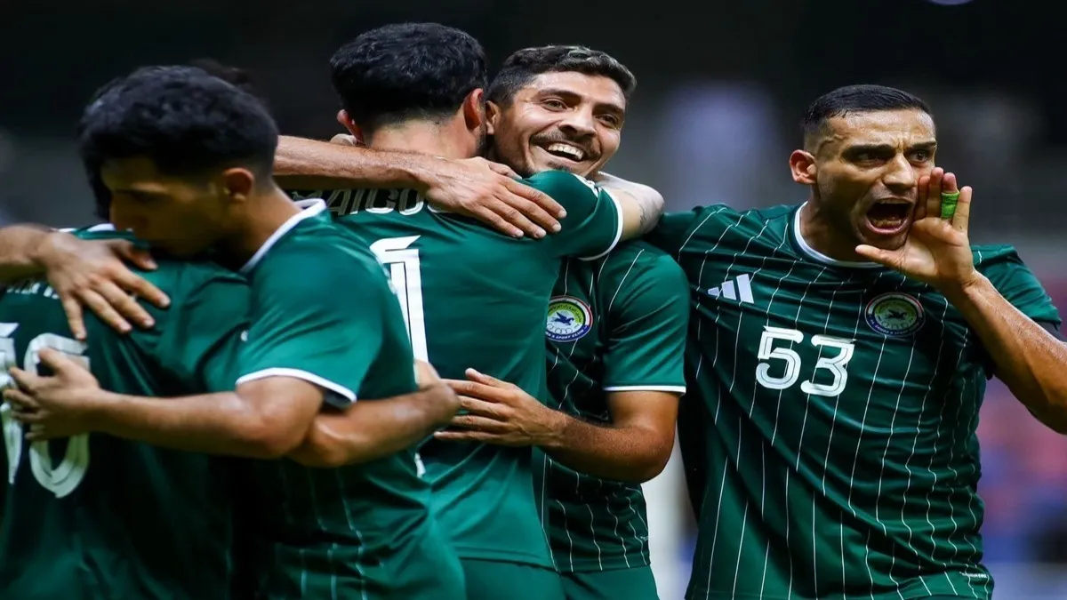 فيديو | محمد شريف يصنع هدفا في مباراة الزوراء وكربلاء
