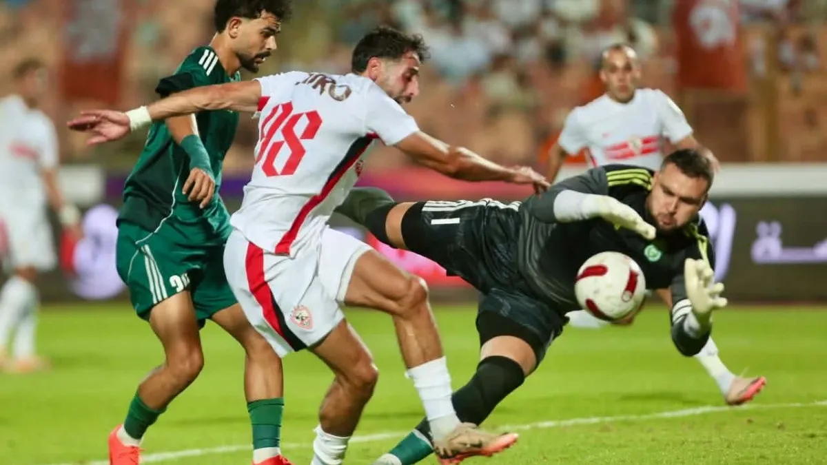 خطأ تحكيمي جدلي في مباراة الزمالك والاتحاد السكندري بالدوري المصري