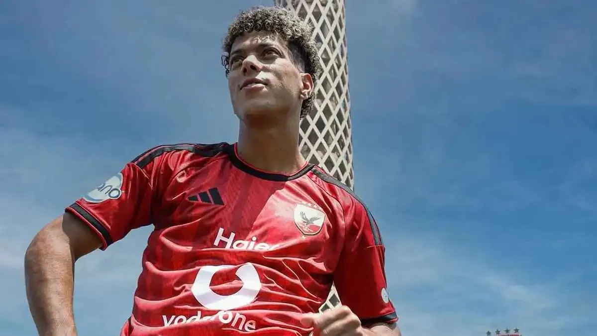 غيابات الأهلي أمام سموحة في الدوري المصري.. موقف إمام عاشور