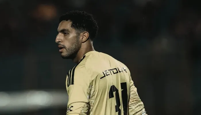 الأهلي يفاجئ شوبير بقرار غير متوقع