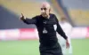 محمد عادل يكشف كواليس صادمة بين عصام عبد الفتاح ومحمود وفا بعد مباراة الأهلي وسيراميكا