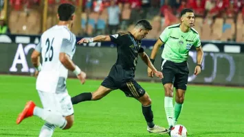 إصابة جديدة في صفوف الأهلي.. وموقف اللاعب أمام سموحة