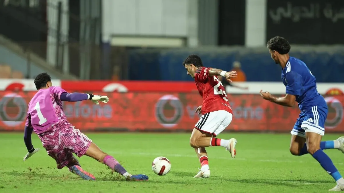 بثنائية زيزو والشحات.. الأهلي يهزم أبو قير للأسمدة ويتصدر الدوري المصري