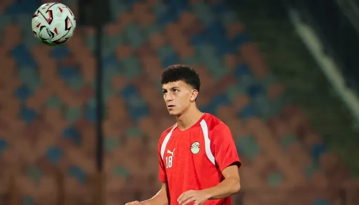 دقائق تتجاوز المليون.. علي محمود يكلف الأهلي بعد مشاركته مع منتخب مصر