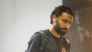 بعد غيابه عن مباراة الأهلي وسموحة.. سبب قلة مشاركة حسين الشحات مع عموتة