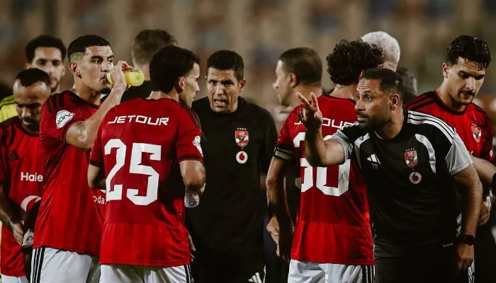 رغم العلامة الكاملة.. عقبات تواجه عموتة مع الأهلي وحلولها