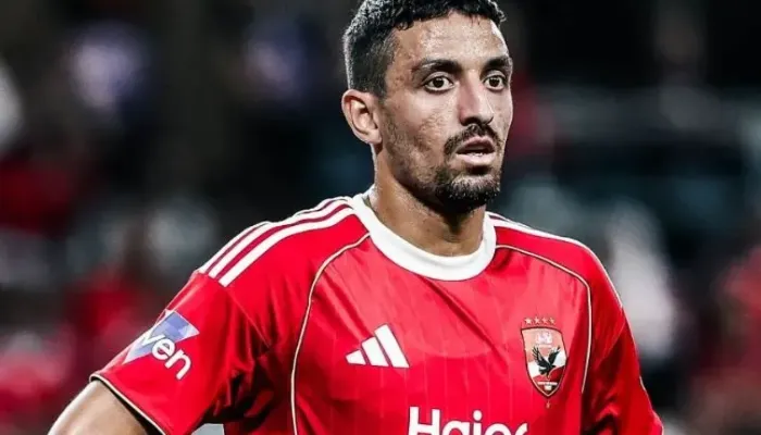 اللاعبون توقعوا استبعاده.. كواليس مفاجئة في خروج طاهر محمد طاهر من قائمة مباراة الأهلي والمقاولون